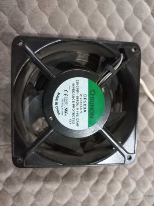 Вентилятор SUNON DP200A 2123XST,GN  220В 22 Вт 161 м куб Кулер