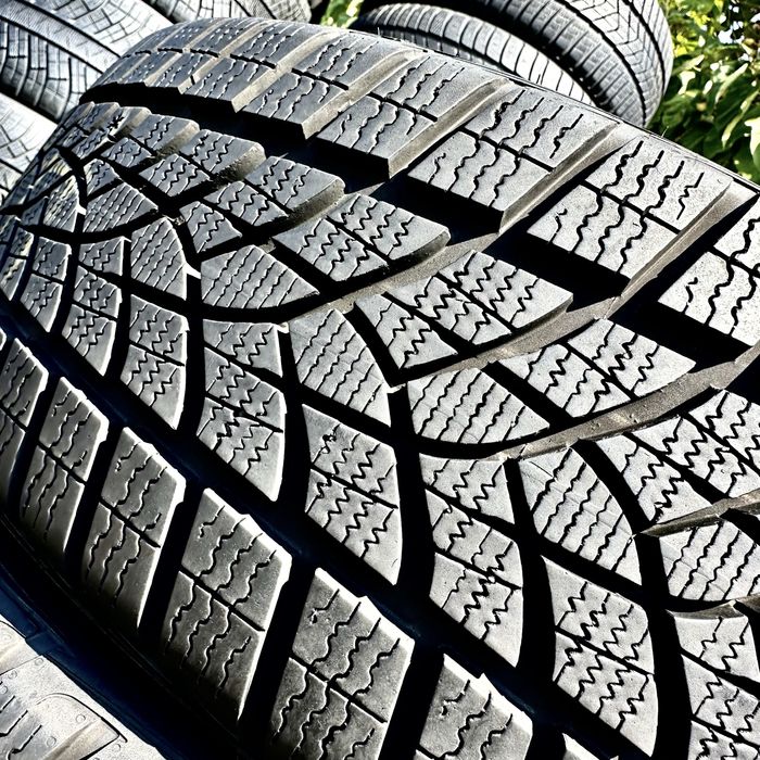 205/45/18 Goodyear UltraGrip Performance | 99%остаток | зимние шины
