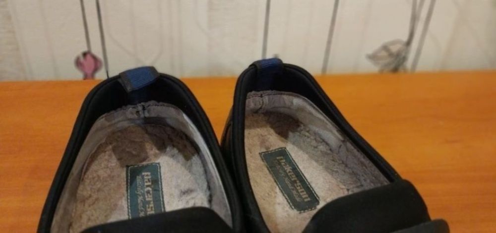 Продам мужские кожаные зимние туфли