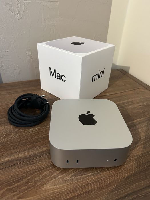 Mac mini M4, 2024, 16 GB RAM, 256 GB SSD