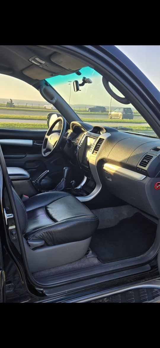 Toyota landcruiser PRADO