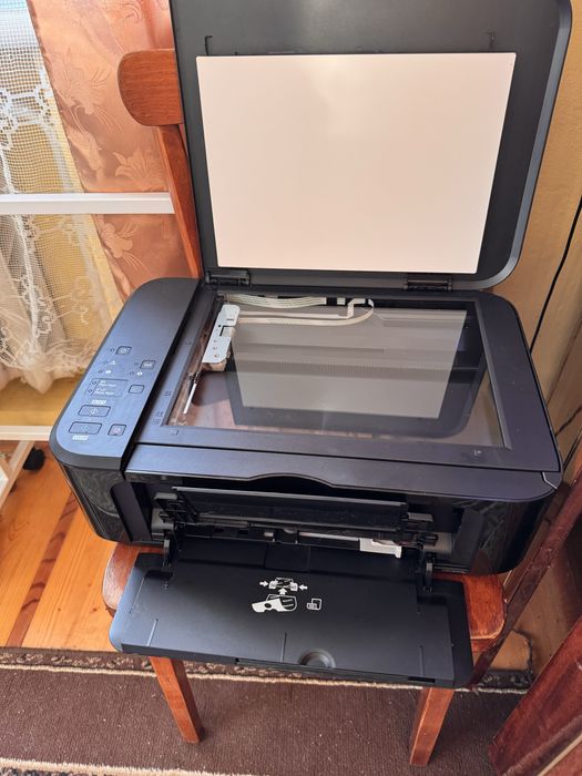 Кольоровий принтер на Wi-Fi та USB Canon