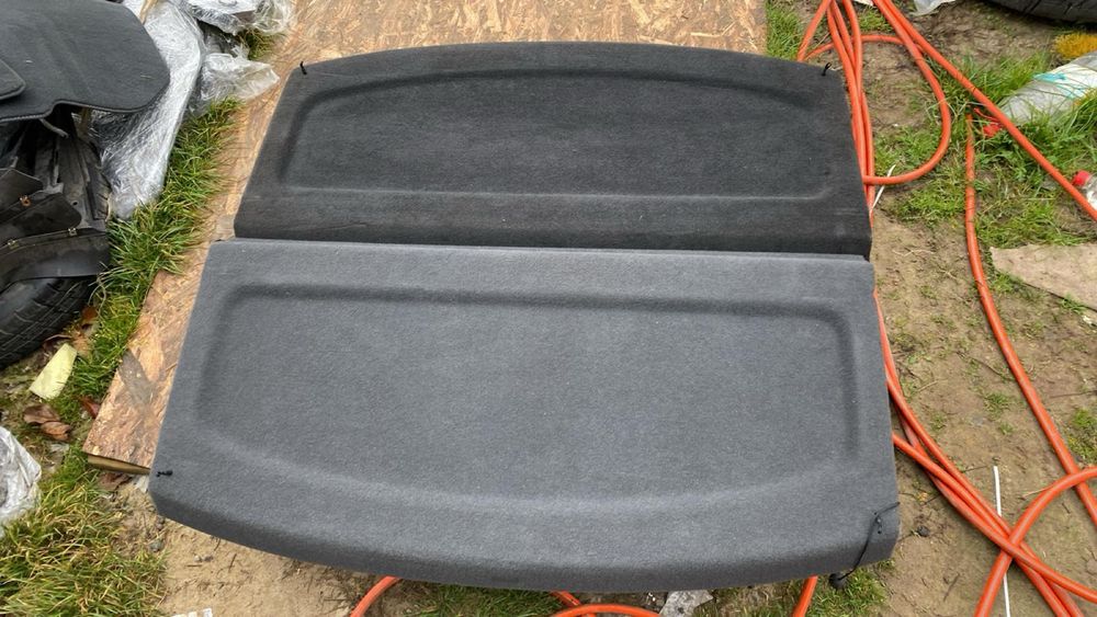 Полка багажника VW golf (2003-2012)рік