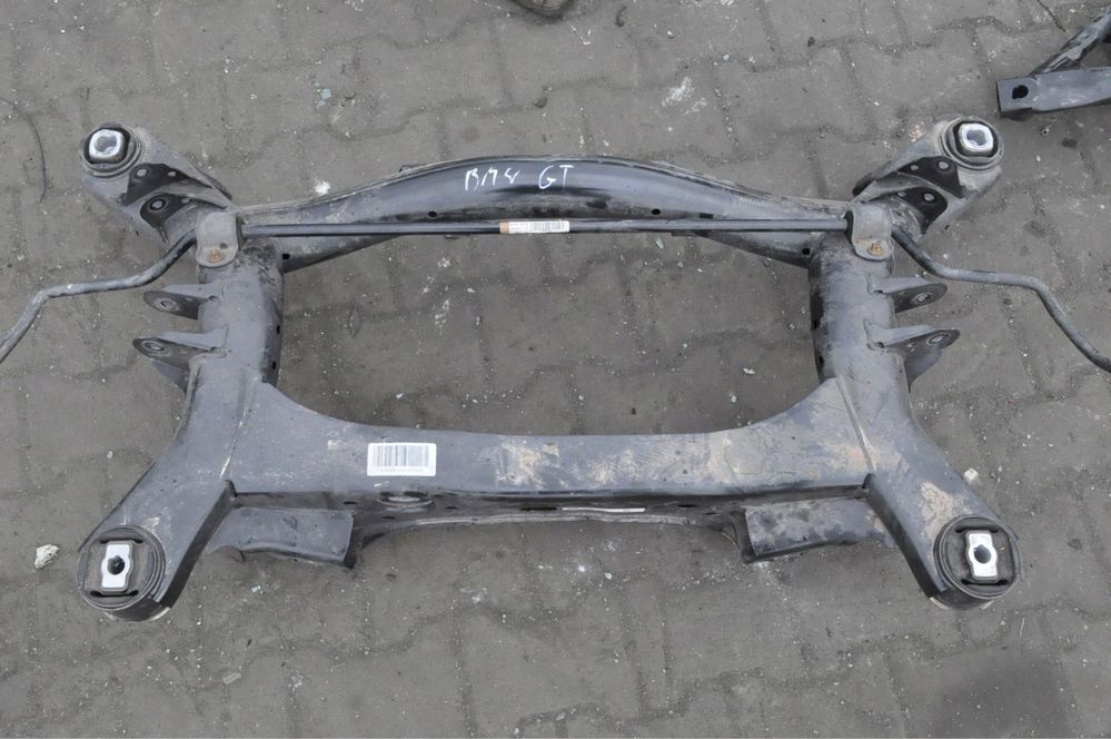 Задний подрамник BMW X5  E70 F15 F30 F10 E84 задня балка задня передня