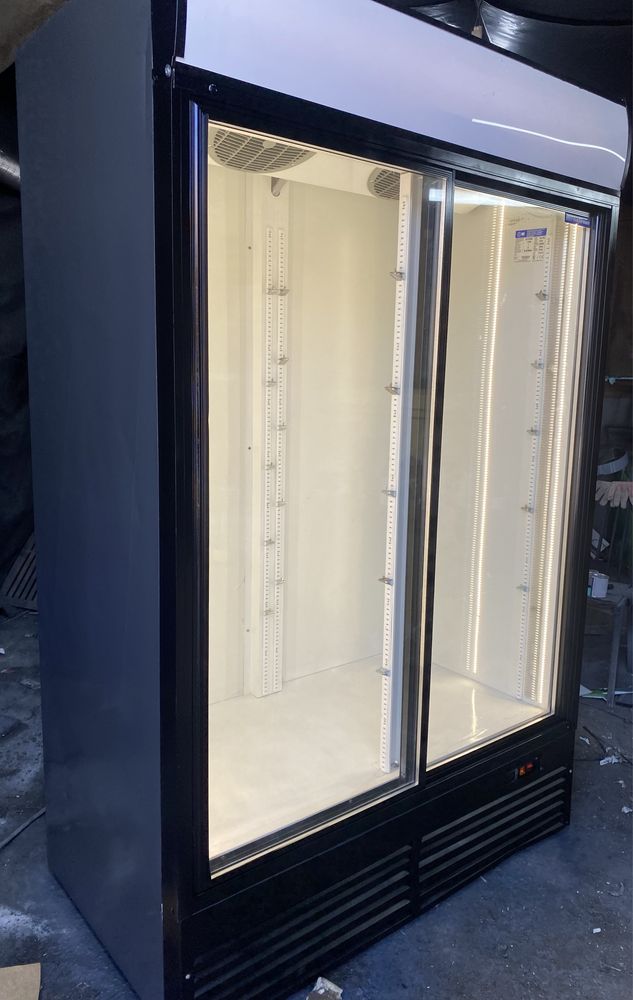 Холодильный шкаф витрина Холодильник Барный Ларь Кондитерская витрина