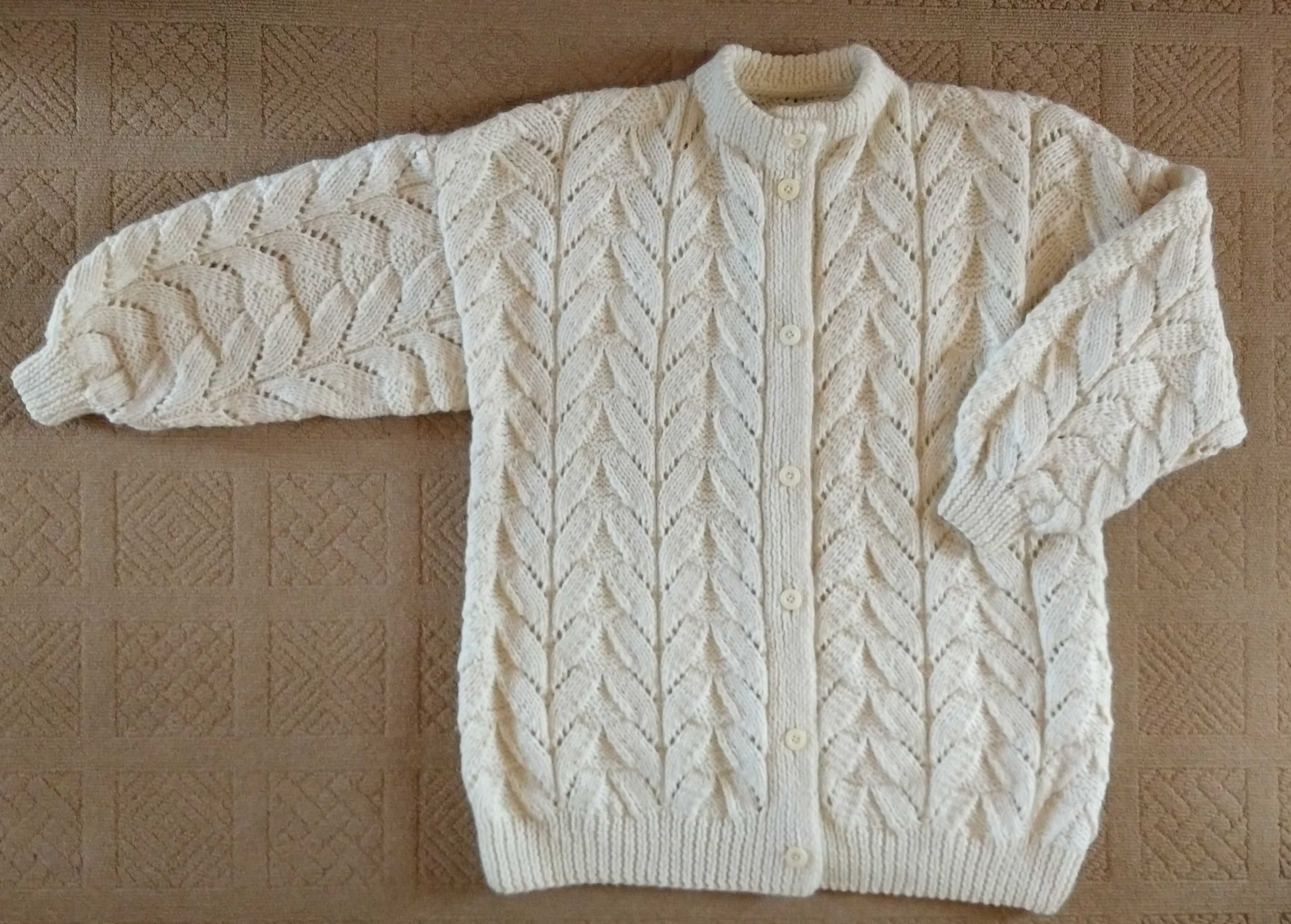 Sweter damski rozpinany ręcznie robiony