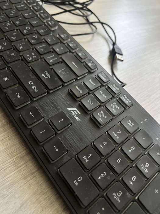 Клавіатука з підсвіткою, для офісу