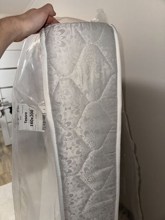 Матрас звичайний 160/200