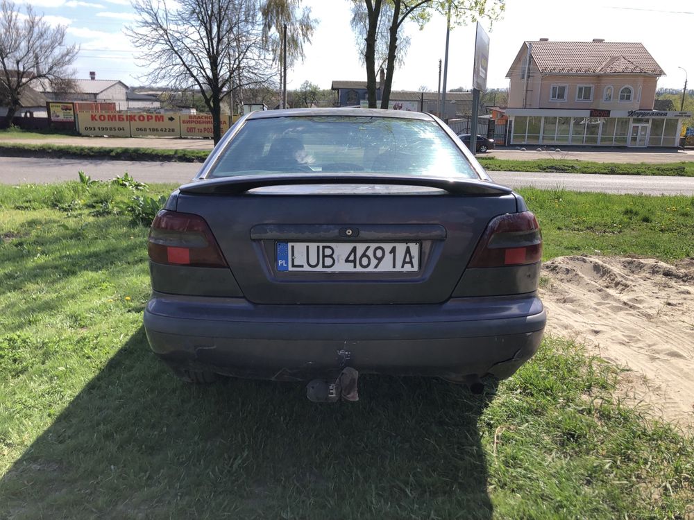 Продам Volvo S40 2.0 газ бензин