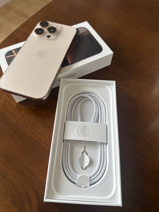 Iphone 16 Pro c/garantia