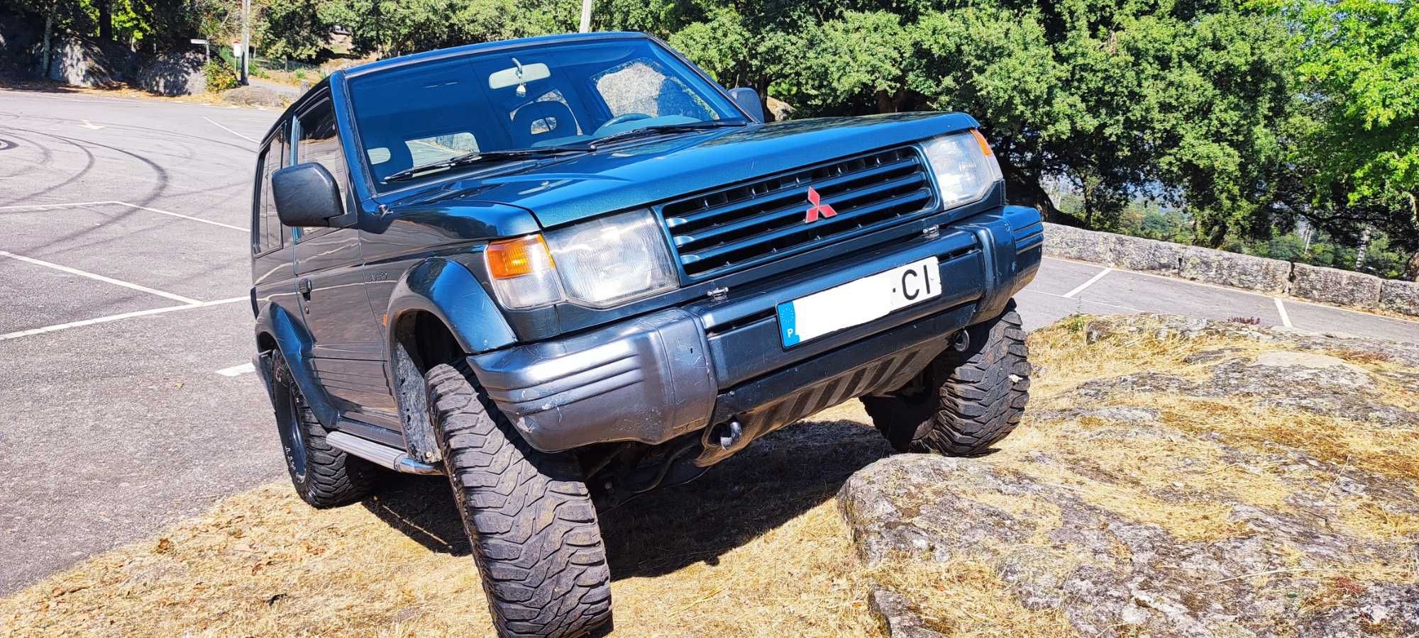 Mitsubishi Pajero GLS (V24) – 2.5 TD 4WD