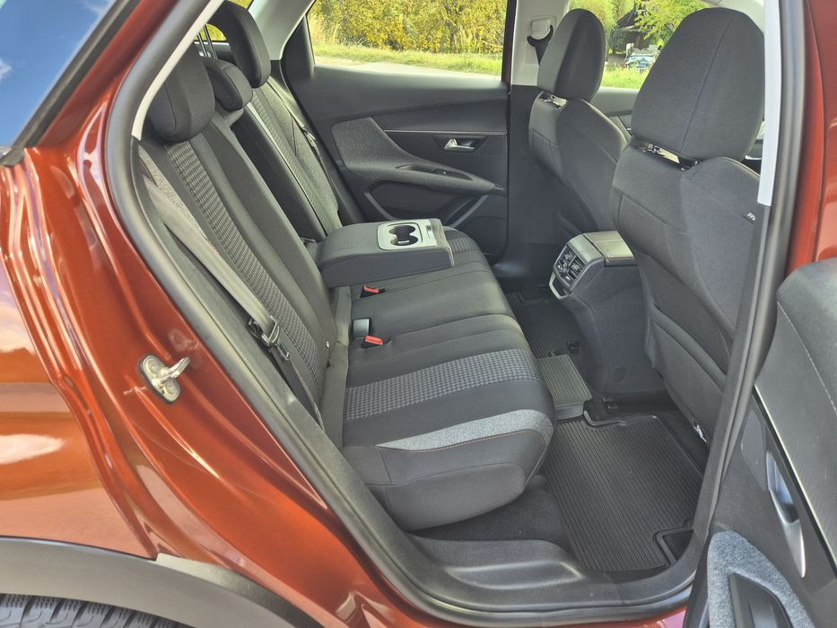 Peugeot 3008 Automat 2017r 1.6Hdi 120km Serwis Nowe Opony Zadbane Auto
