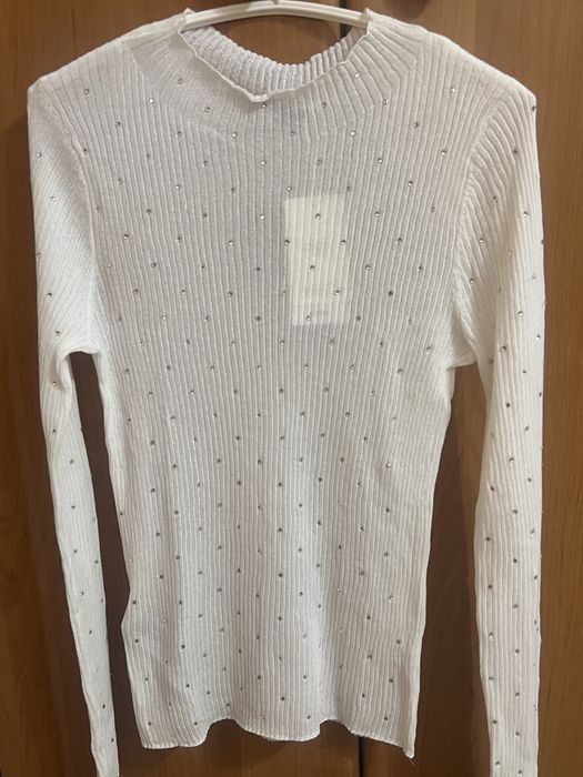 Топ святкова кофтинка  гольф з камінцями mango