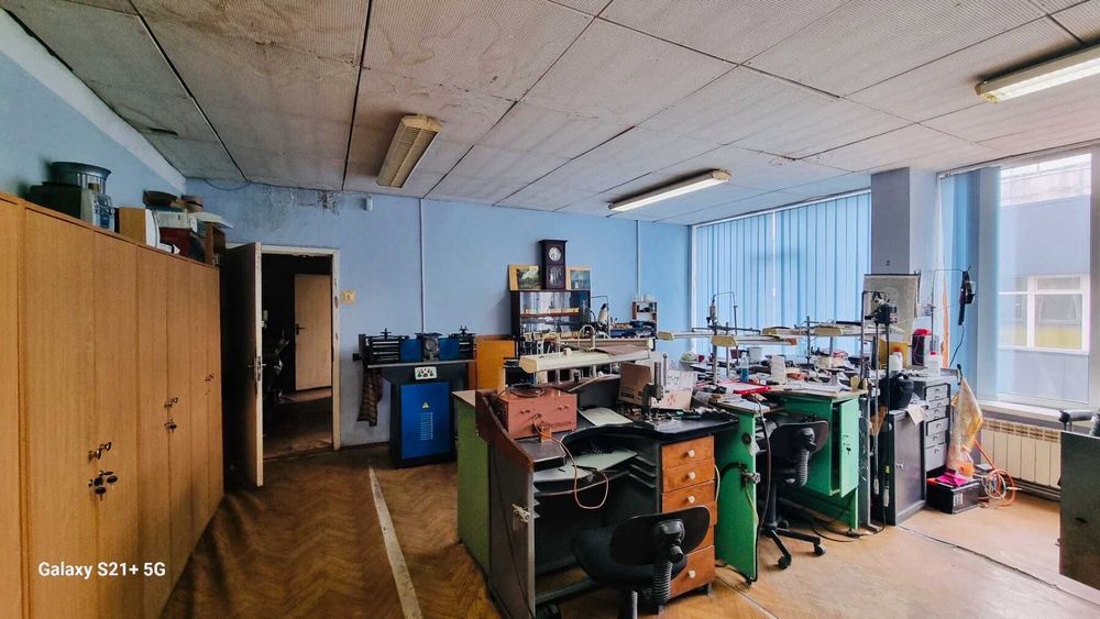 Продам нежилое помещение 117 кв.м на ул.Якуба Коласа 8 Б