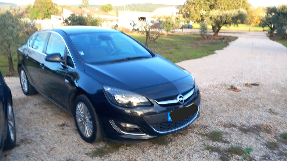 Opel Astra 1.6cdti 130cv