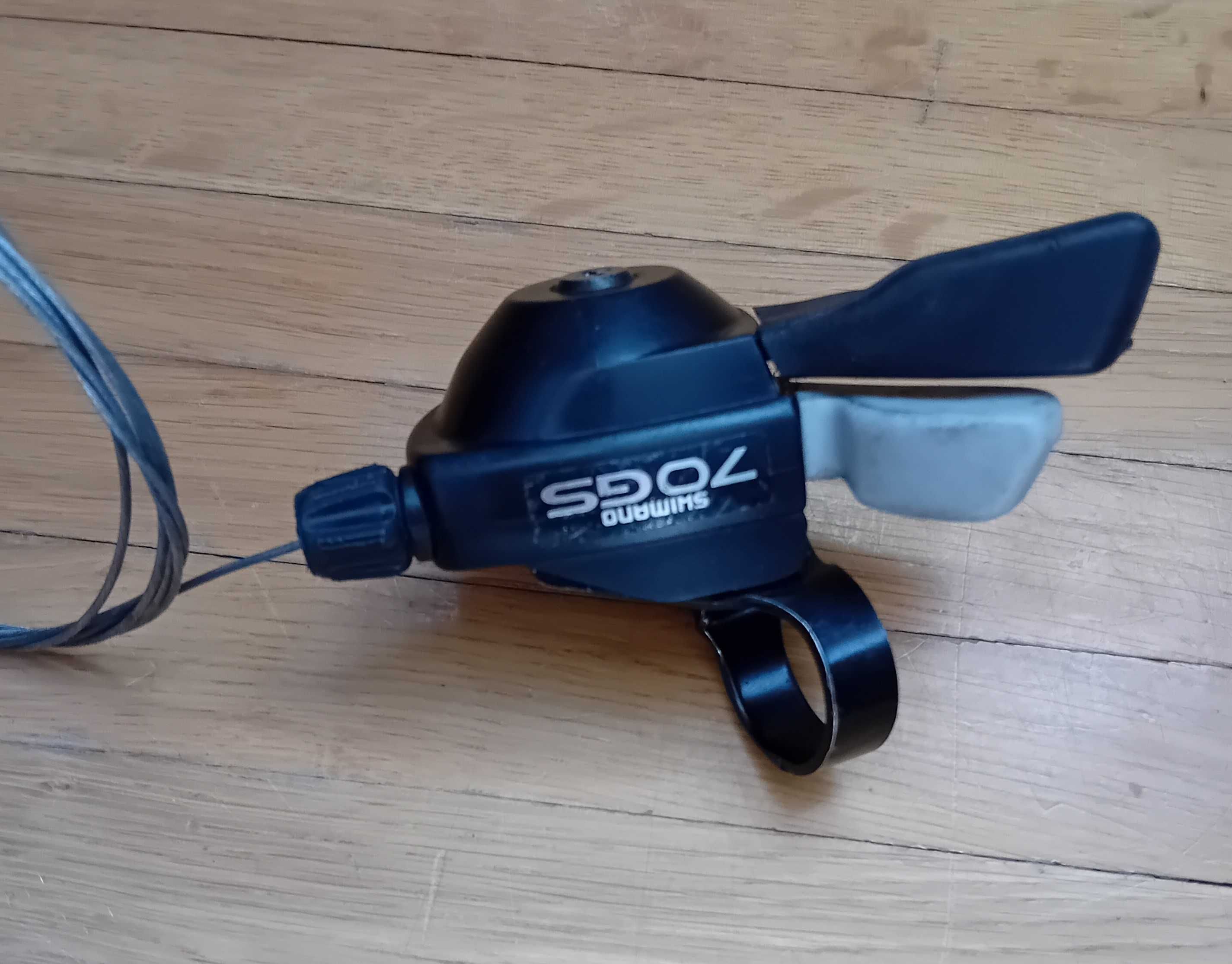 Retro manetka ,dźwignia przerzutki Shimano 70GS, ST-M010 /nowa/.