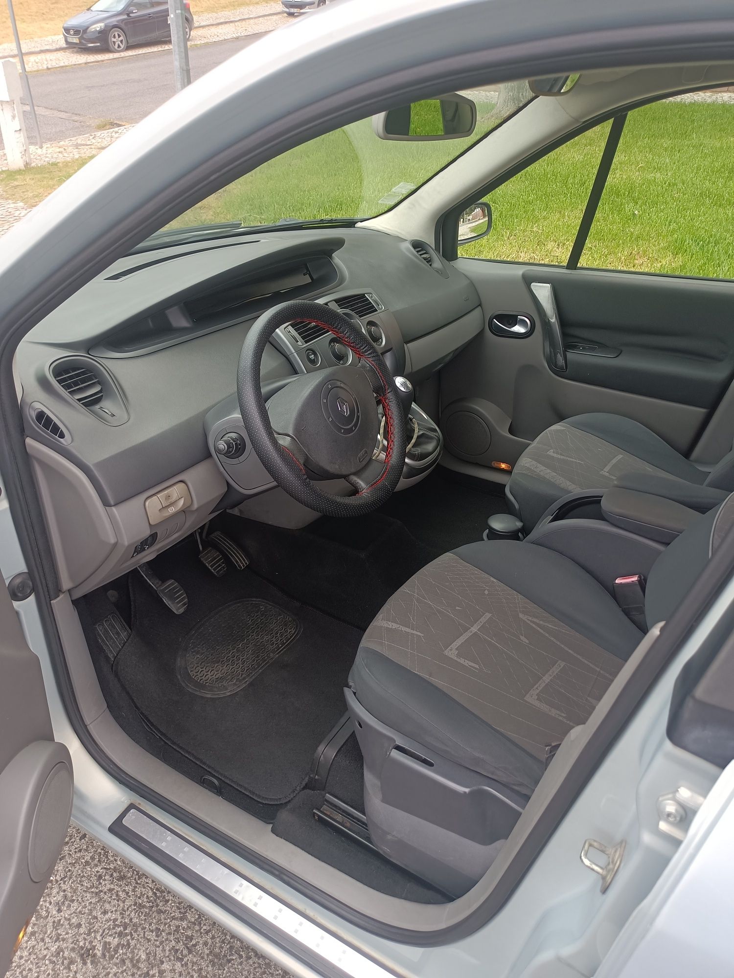 RENAULT SCENIC 1.5 DCI  - 7lug - 2005