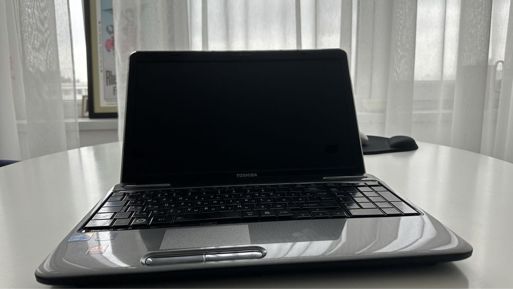 Ноутбук Toshiba Satellite L655