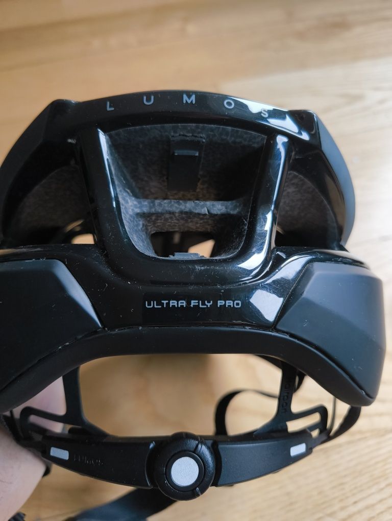 Lumos Ultra Fly Pro mips kask kolarski m
