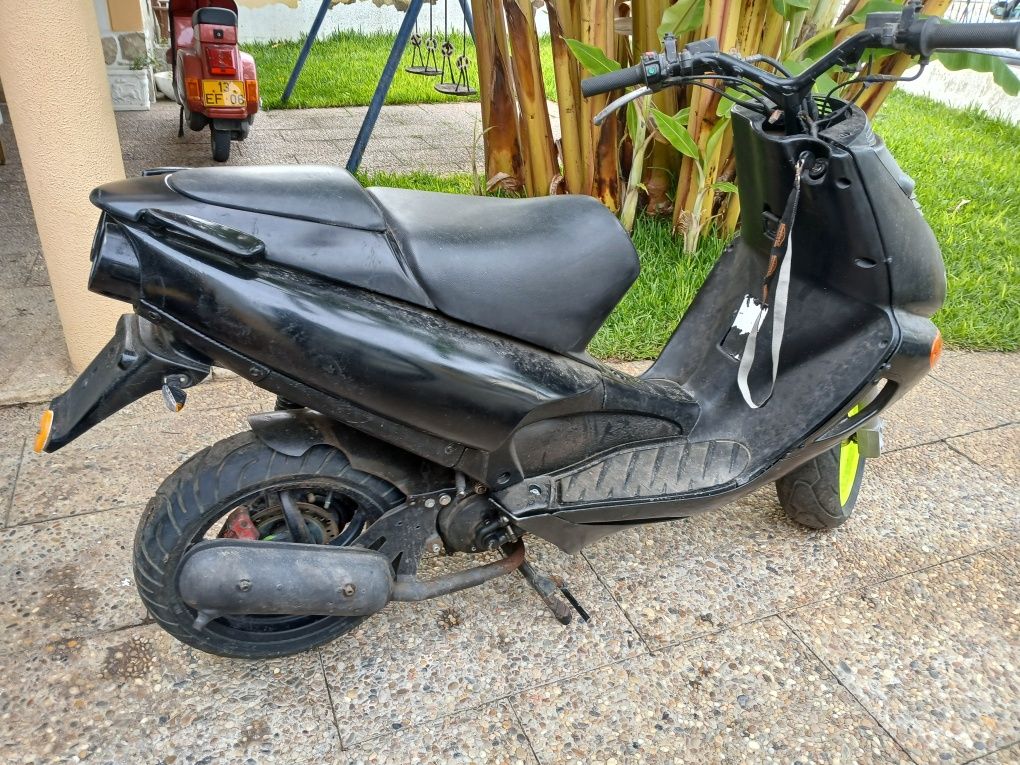 Aprilia SR peças
