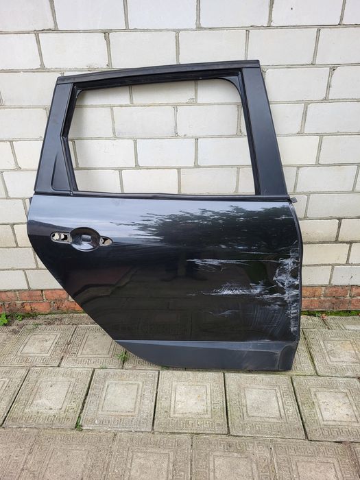 Двери Renault Scenic 3 б/у ,  дверка