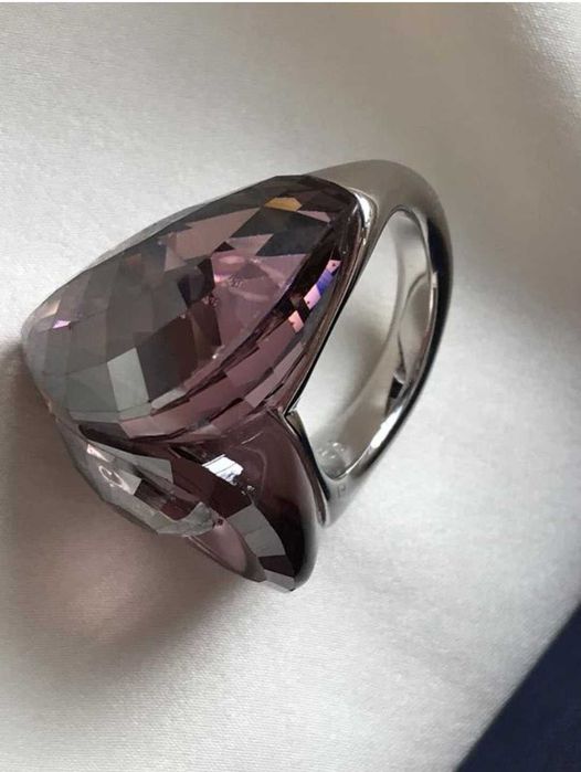 Розкішна каблучка Swarovski Heart Rosaline Satin Ring