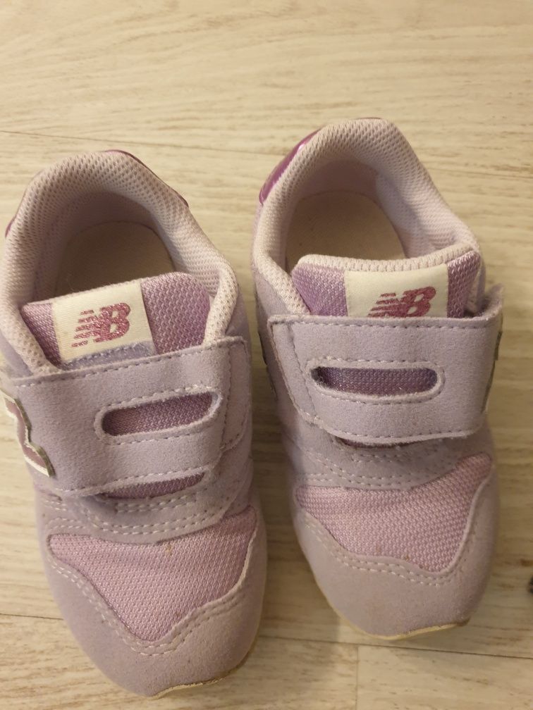 Buty buciki dziewczęce dla dziewczynki  sportowe NB New Balance