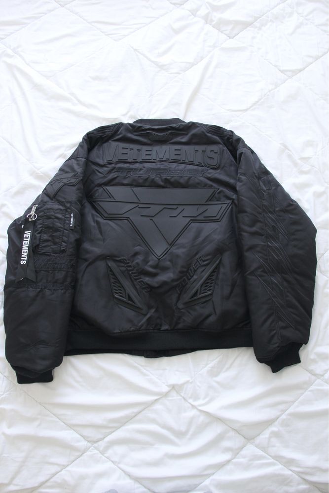 Bomber Vetements Racing X Alpha Industries Black