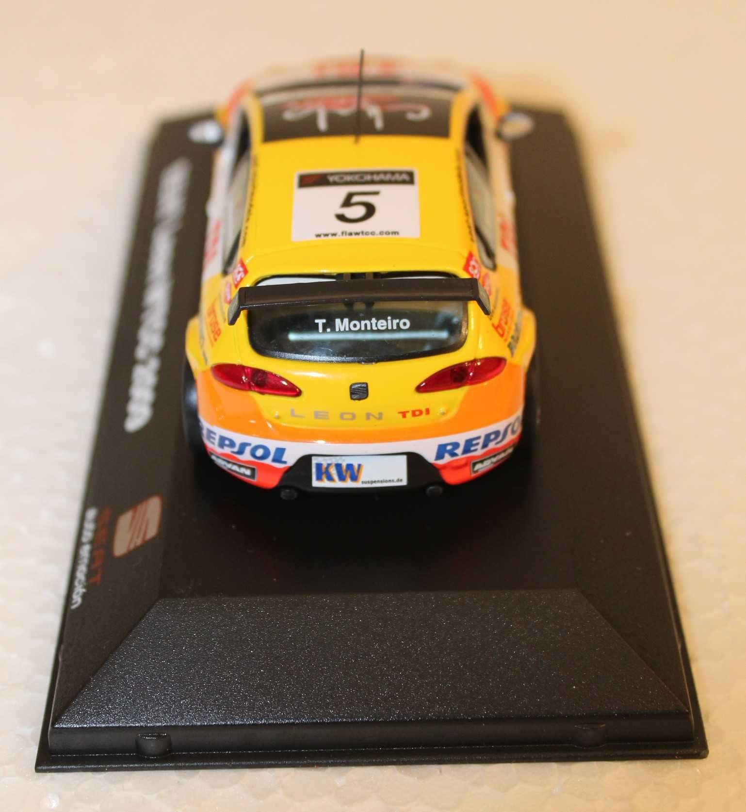 Miniatura 1/43 Seat Leon 2.0 WTCC Boavista 2009 Tiago Monteiro