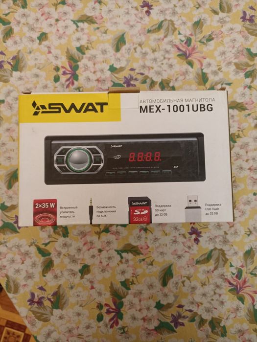 Автомагнитола SWAT MEX 1001UBG