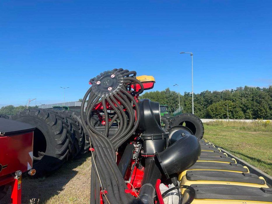 Нова сівалка Vaderstad Tempo V12 + Бункер FH 2200