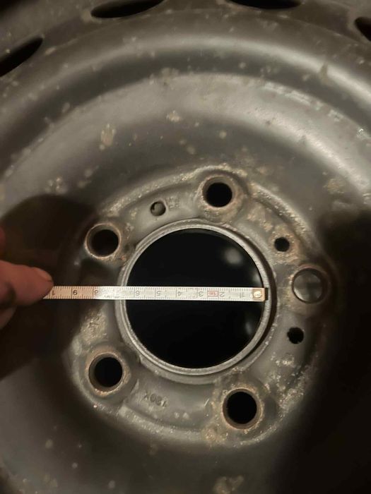 Kola 16 cali z oponami zimowymi