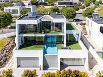 Moradia T6 de Luxo com Jardim e Piscina Privada com vista para o Pa...