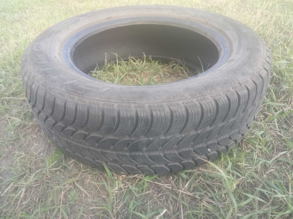 Sprzedam 4 opony zimowe Dębica 185/60 R14