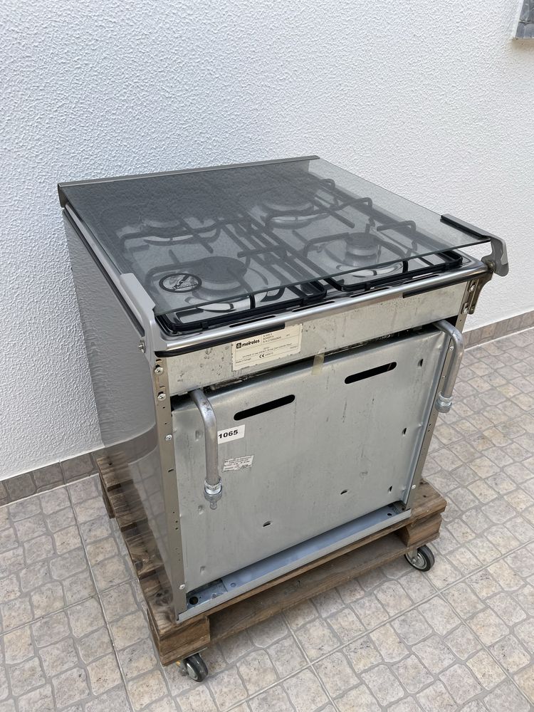 Forno com fogão Meireles