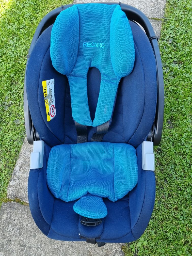 Fotelik nosidełko recaro z bazą ISOFIX