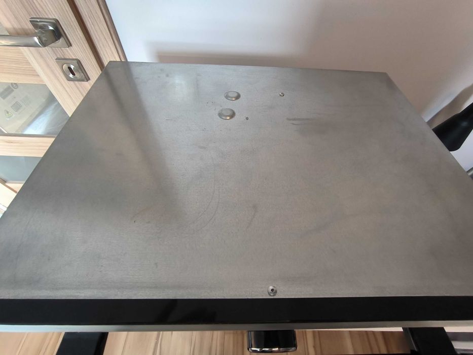 Mikrofalówka do zabudowy WHIRLPOOL AMW 730 WH Biała