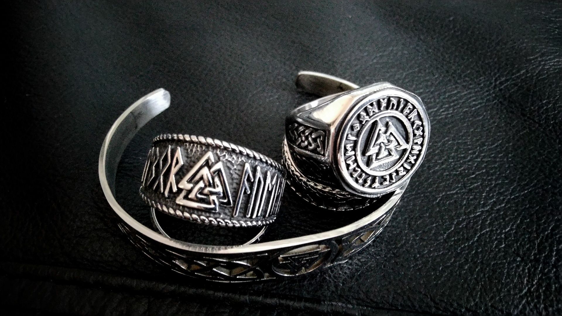 Valknut runy efektowny stalowy sygnet wikinga nordycki pierścień węzeł