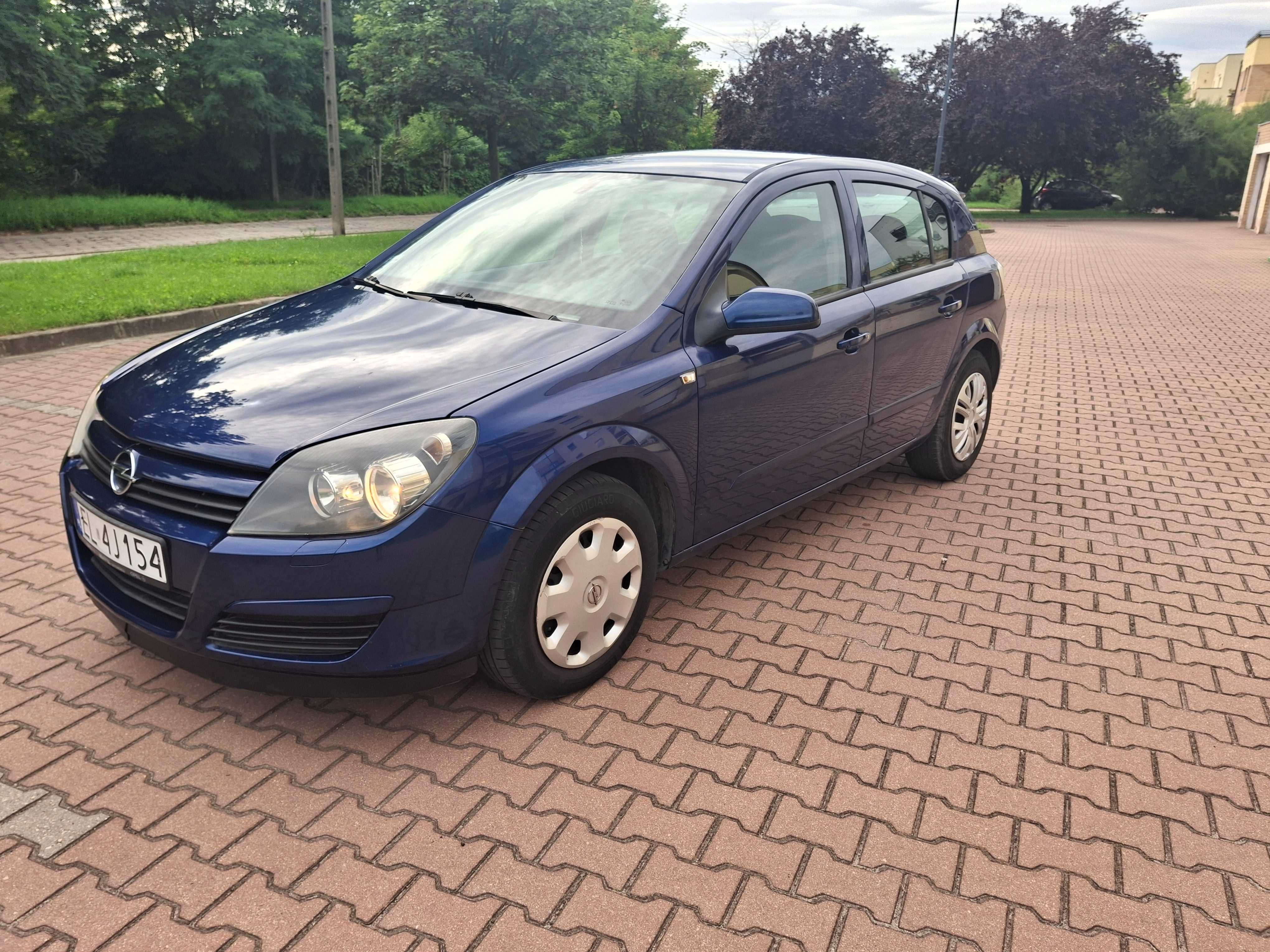 Opel astra 1.4 benzyna 2005rok dobry stan