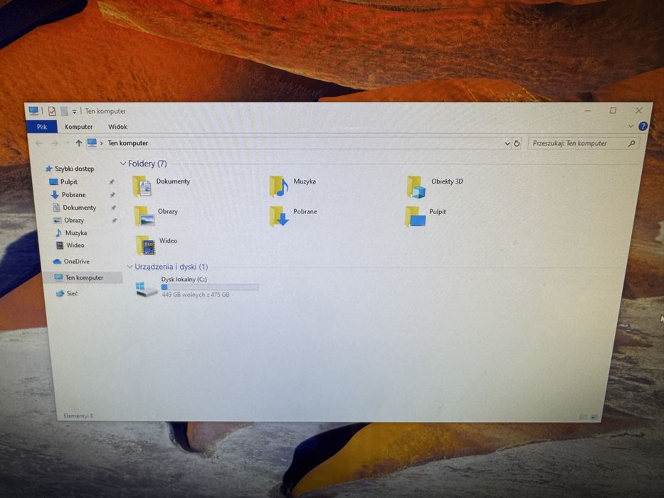 Dell Inspiron One 2310 – Komputer All-in-One