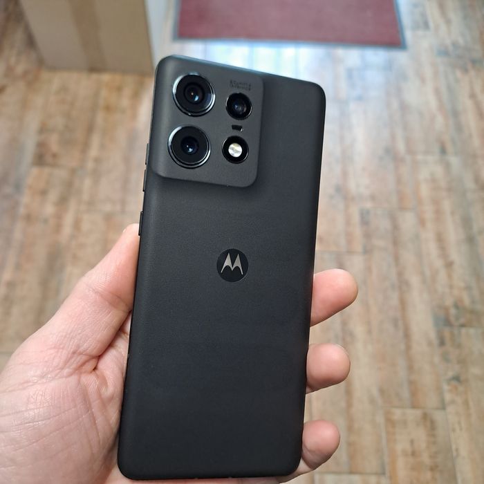 Motorola Edge 50 Pro 12/512Gb (как новый)