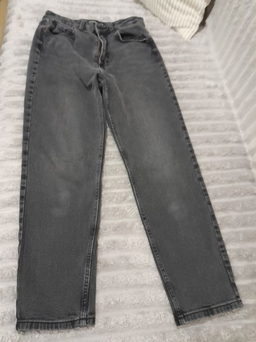 Джинси жіночі , 2 пари розмір може бути на XS та S