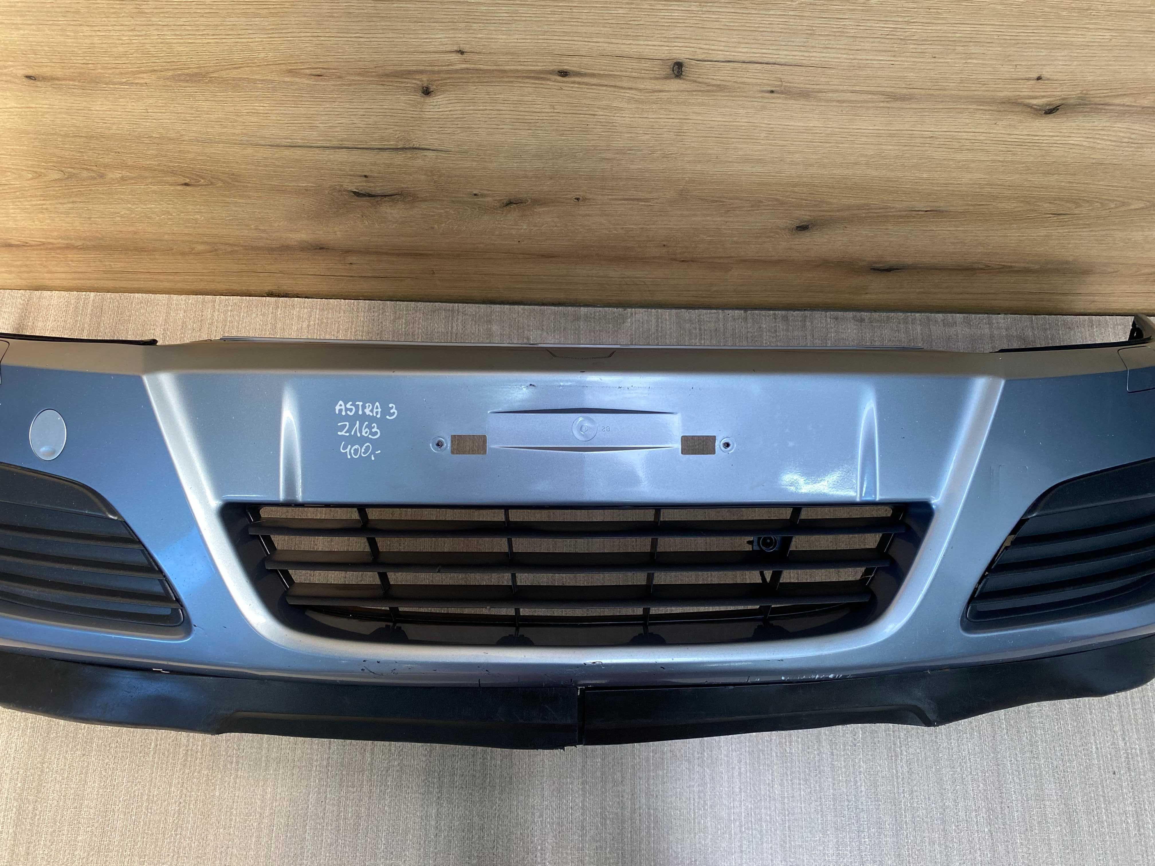 Zderzak przedni Opel Astra 3 w kolorze z163