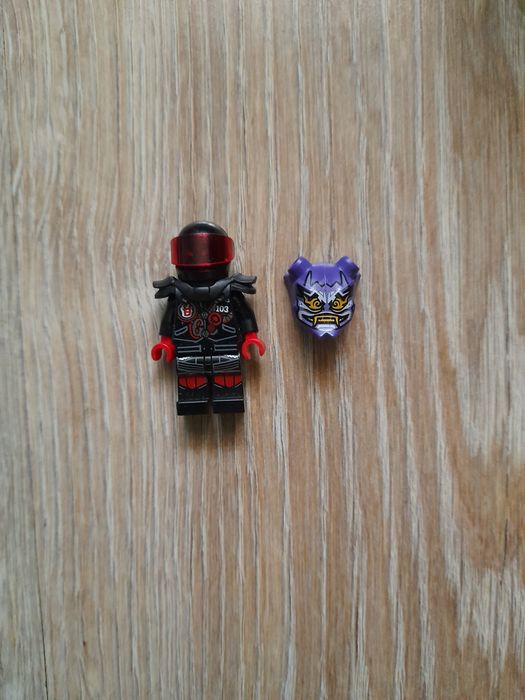 Lego Ninjago Mr.e njo385 i maska nienawiści