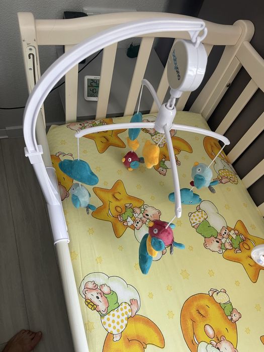 продам мобіль на ліжечко