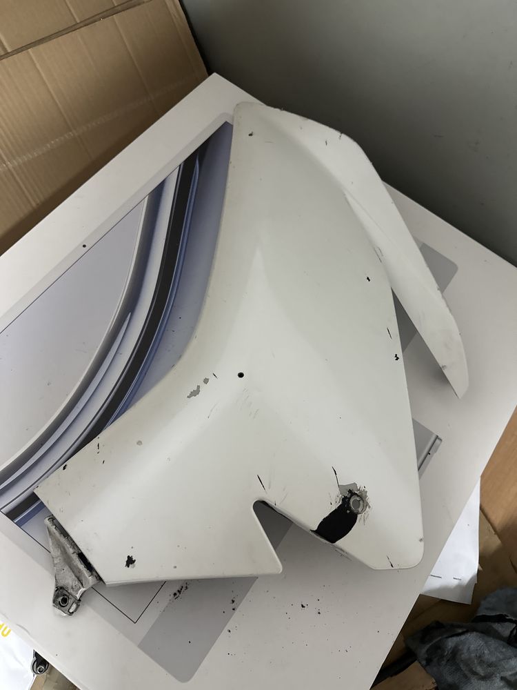 Aprilia RSV Bok osłona Lewa czaszy Wypełnienie RSV4 RSV 1000 r2016