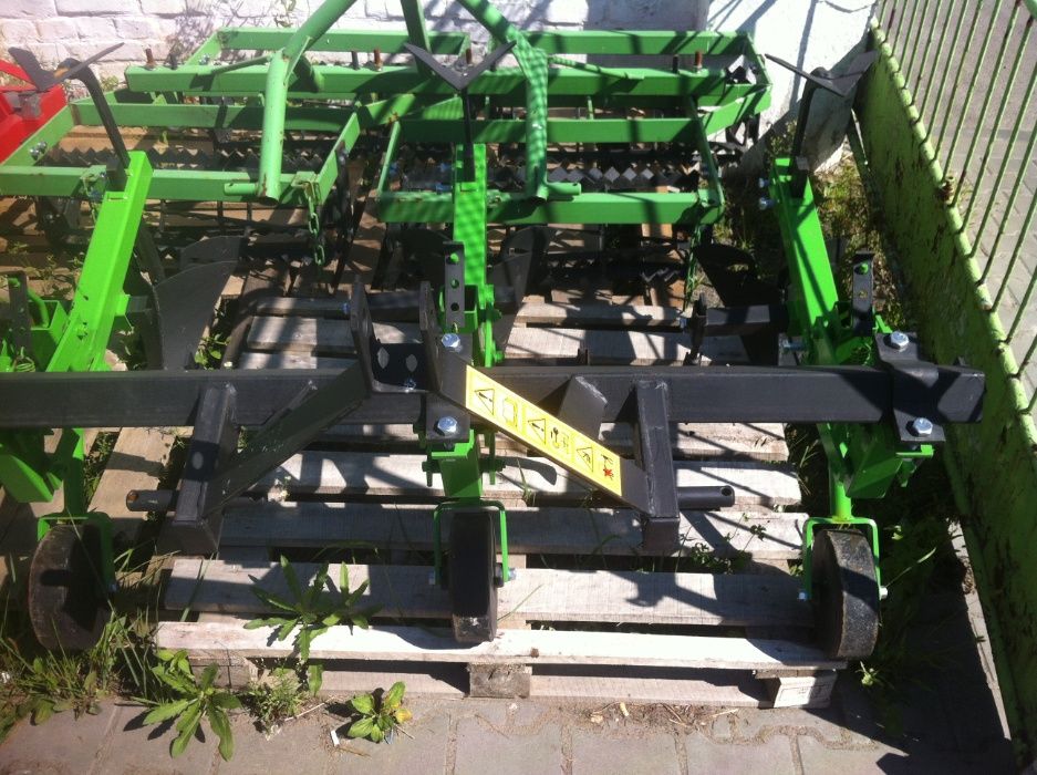 Окучник, культиватор междурядный, культиватор міжрядний Wirax Польща