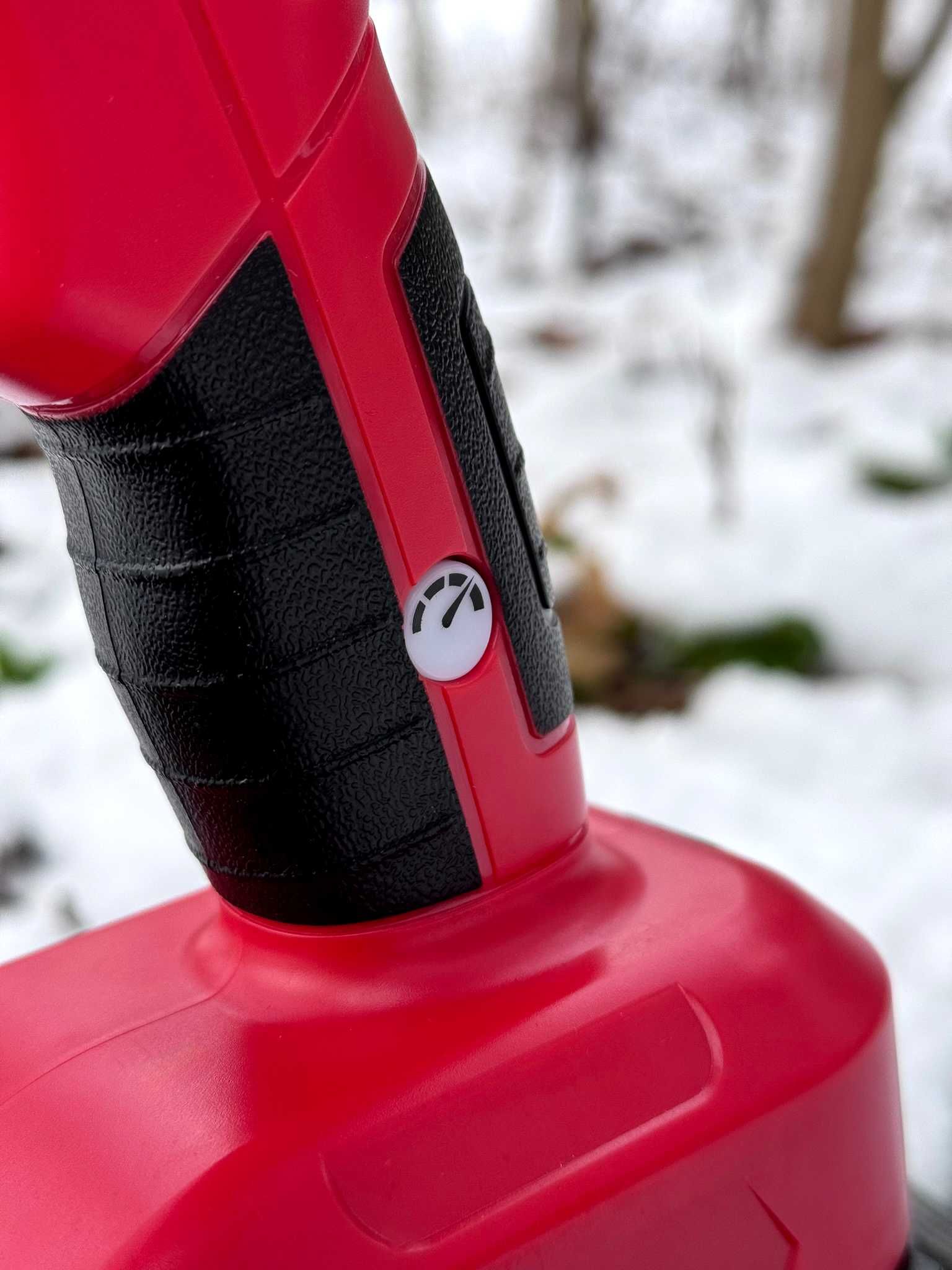 Mocna Mobilna Dmuchawa Do Prac Ogrodowych Na Baterię MILWAUKEE M18