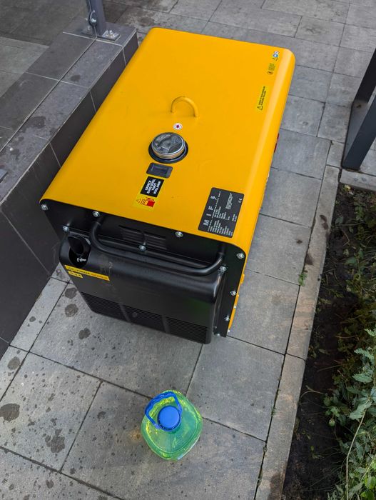 Заправка генераторів дизельним пальним Євро-5 (Литва)