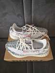 adidas Yeezy Boost 350 V2 Zebra r.42